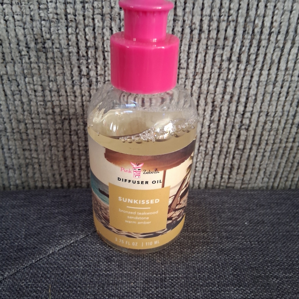 Pink Zebra Sunkissed Diffuser Oil - Pink Cap and Yellow Hue
